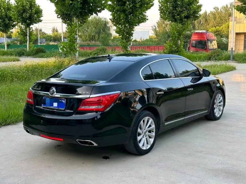 枣庄13年别克君越7