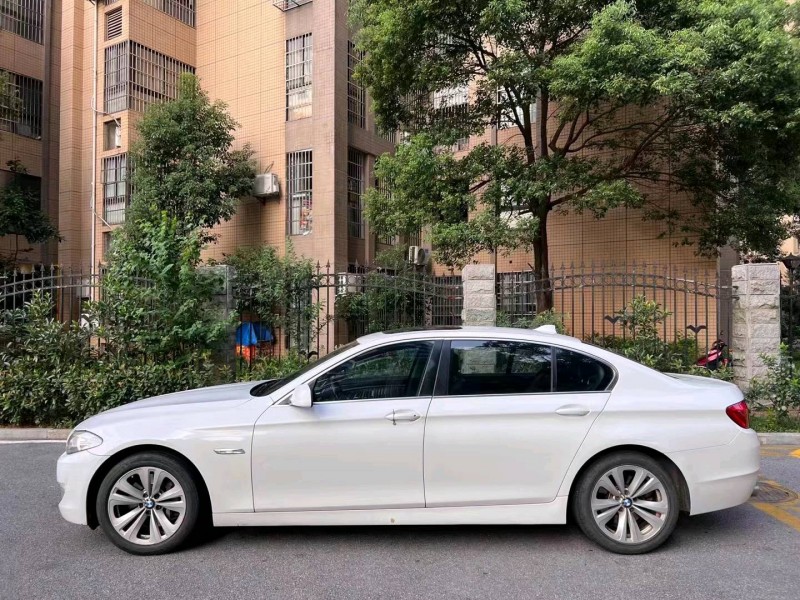 枣庄13年宝马5系8