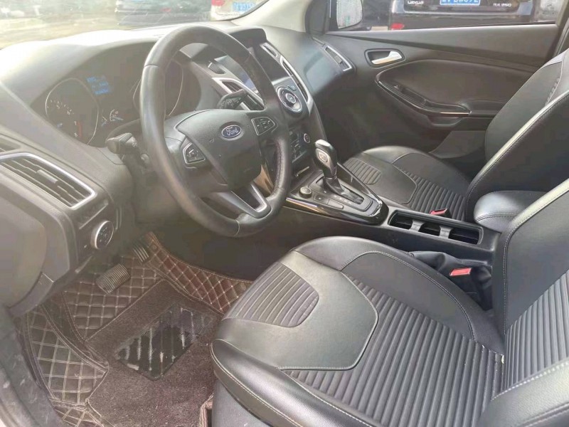 枣庄18年福特福克斯5