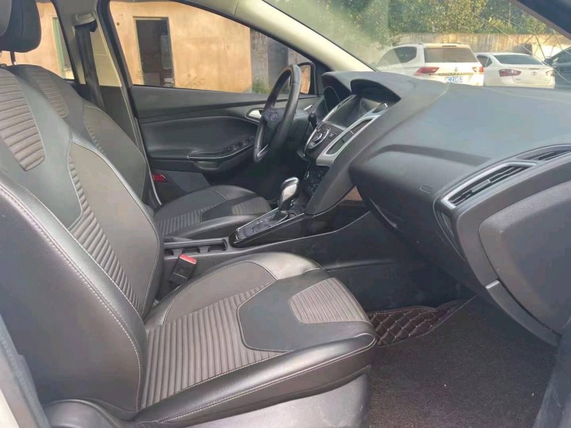 枣庄18年福特福克斯7