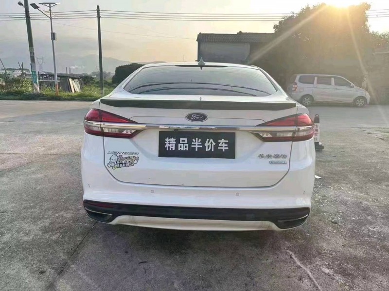 珠海17年福特蒙迪欧2