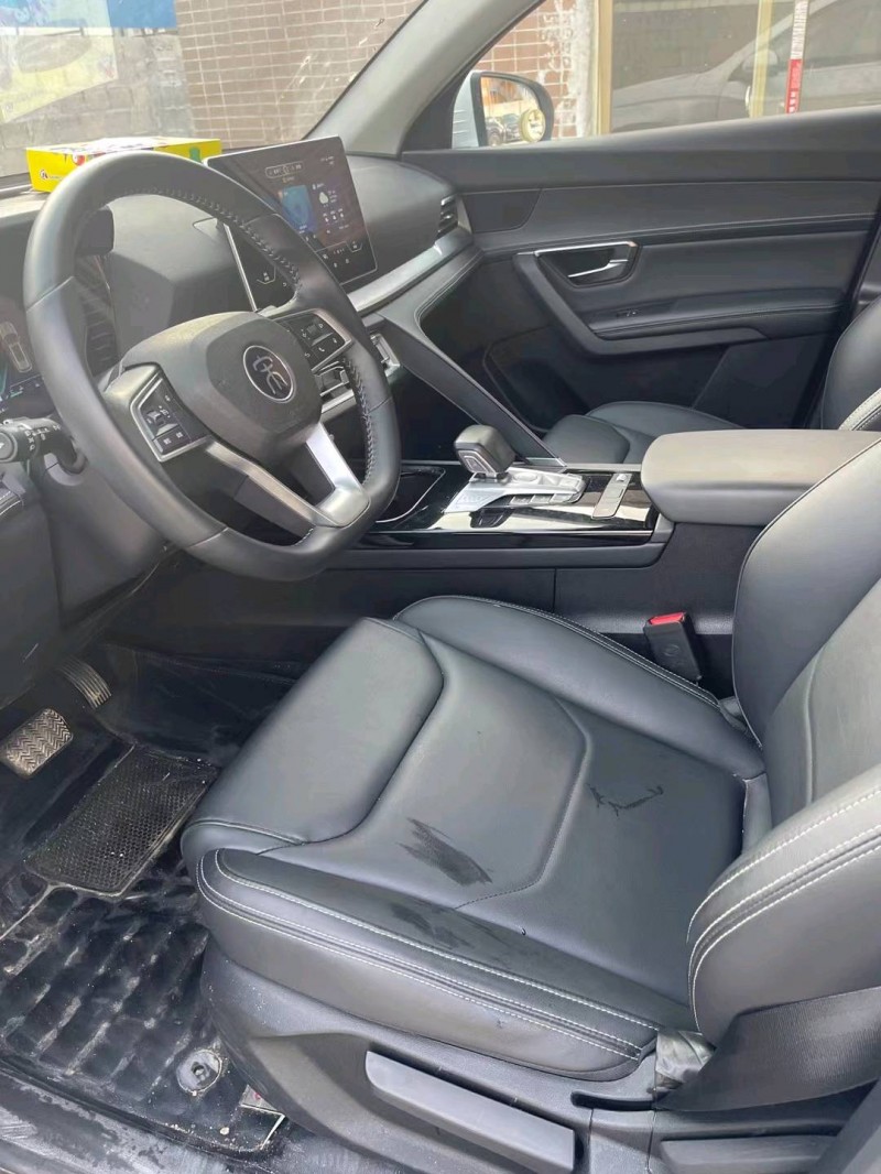 珠海19年比亚迪宋4