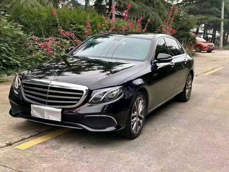 东营18年奔驰E2