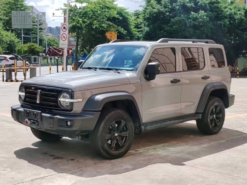 汕頭21年長城汽車坦克3002