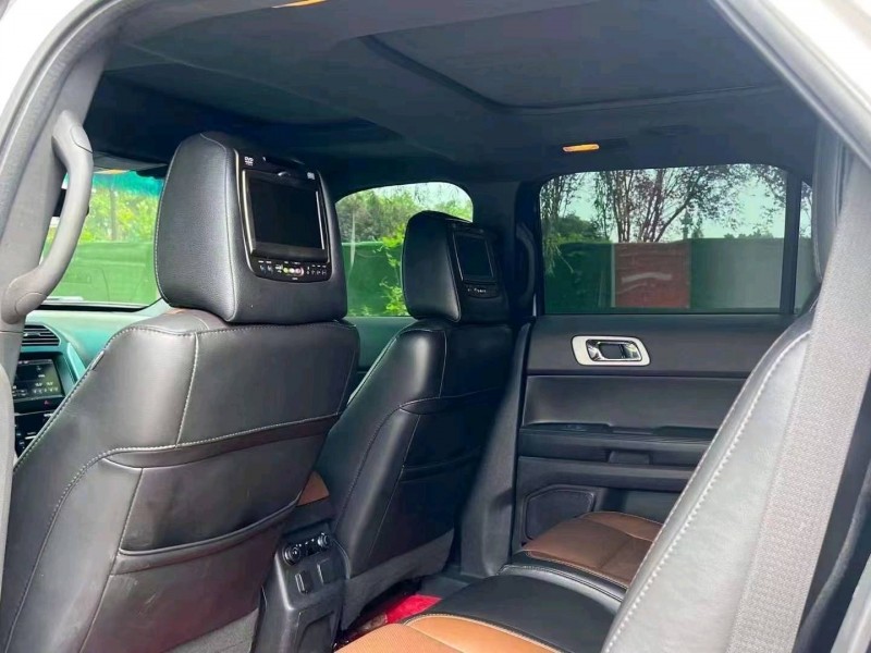 青岛15年福特探险者5