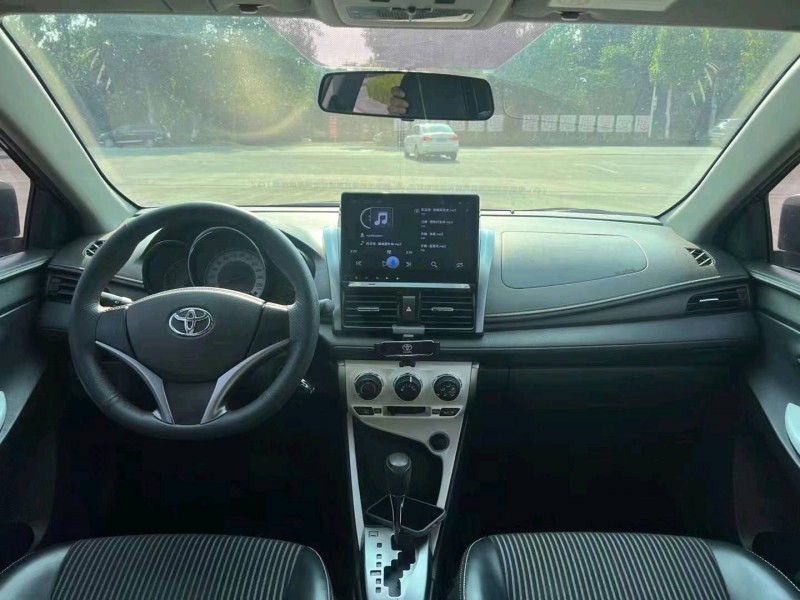 济南16年丰田YARiS L 致炫6