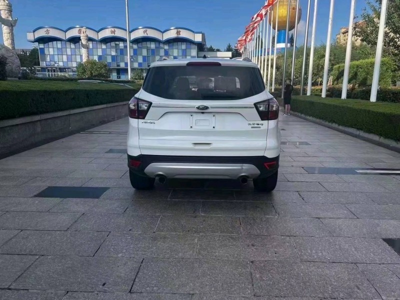 烟台16年福特翼虎9