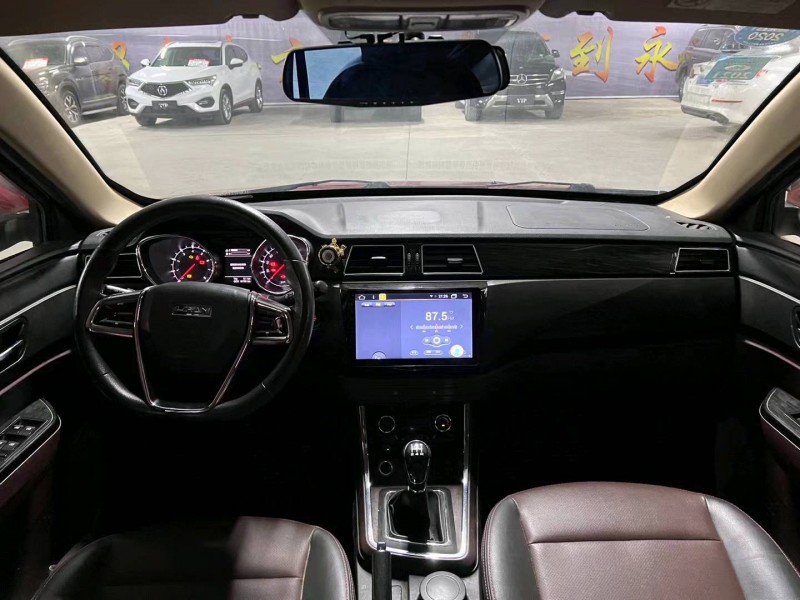 济宁17年力帆汽车迈威2