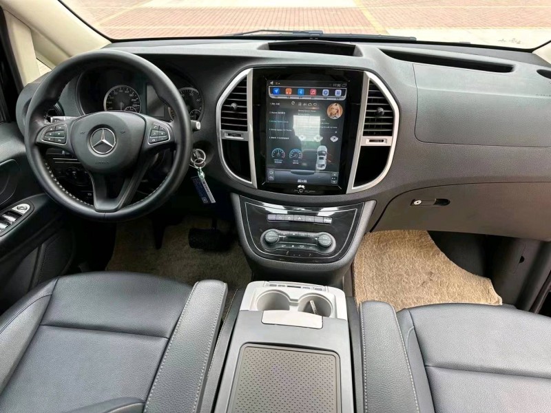 临沂18年奔驰威霆4