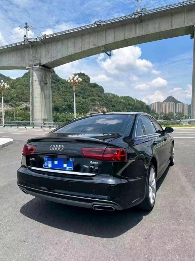 遵義18年奧迪A6L8