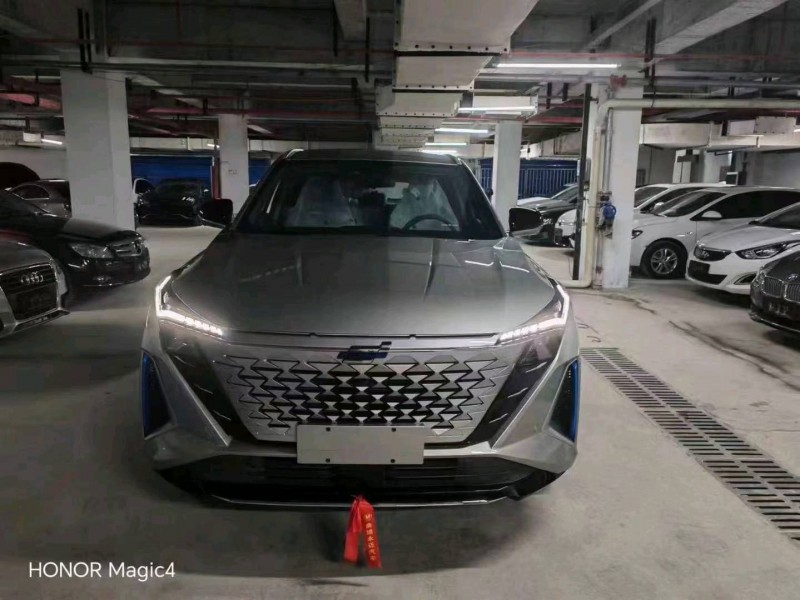 安順23年長安汽車歐尚1