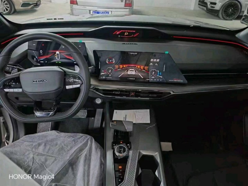 安順23年長安汽車歐尚2