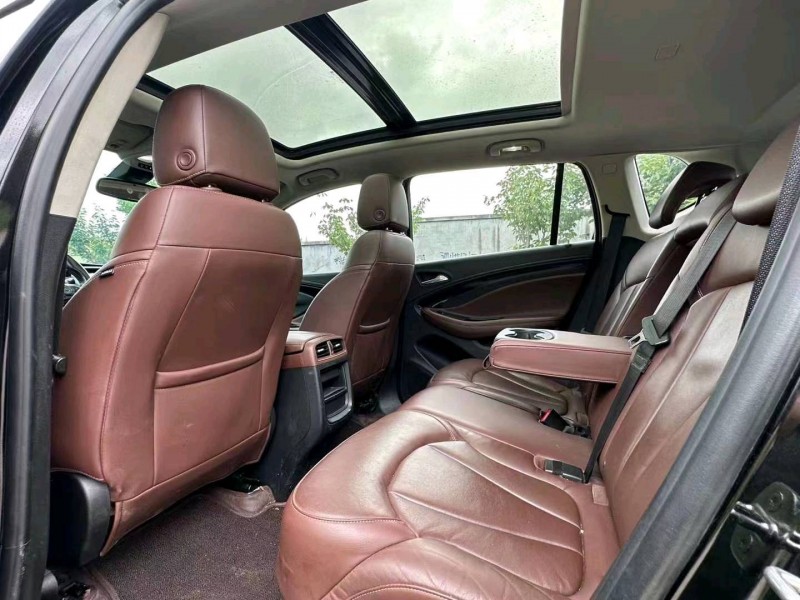 枣庄18年别克昂科威8