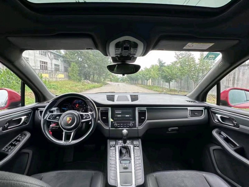 枣庄18年保时捷Macan8