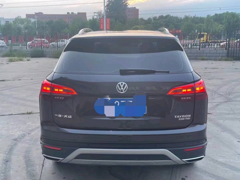 保定19年大众探岳8