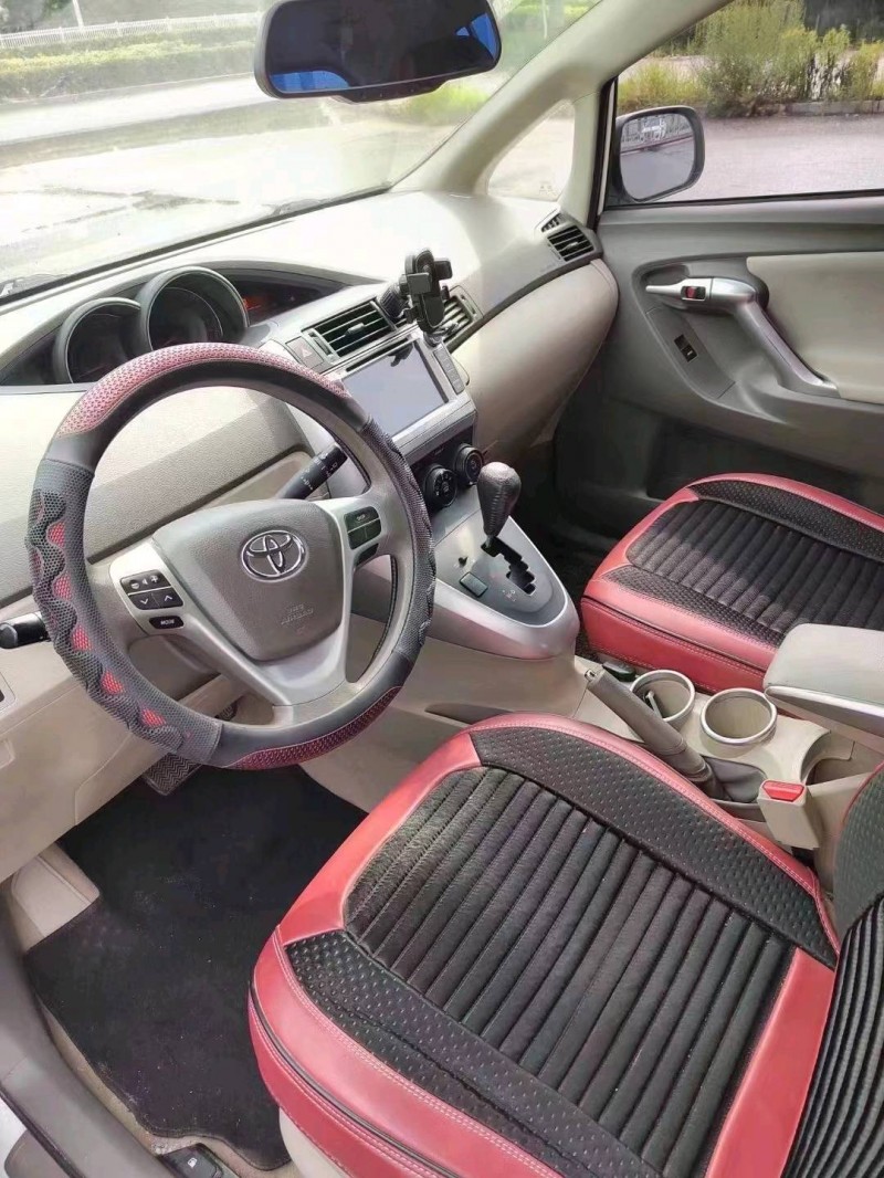 济南17年丰田逸致4