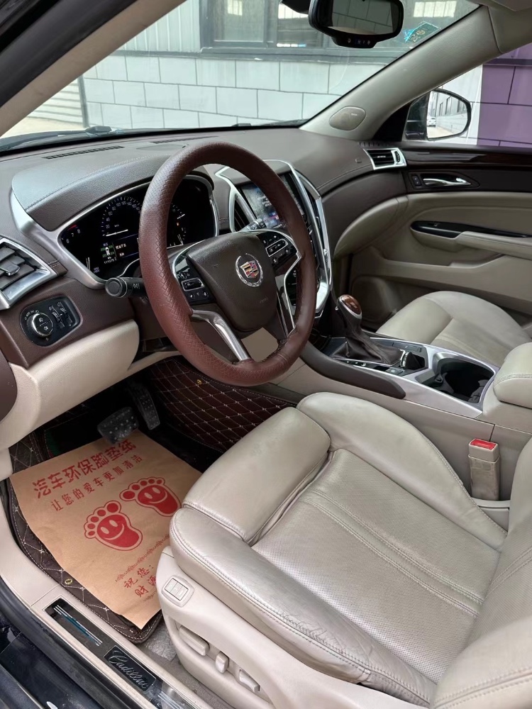 徐州16年凯迪拉克SRX7