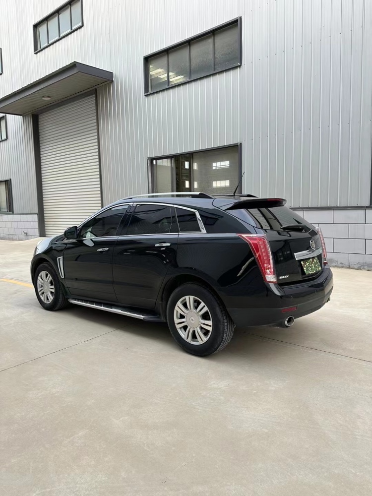 徐州16年凯迪拉克SRX9