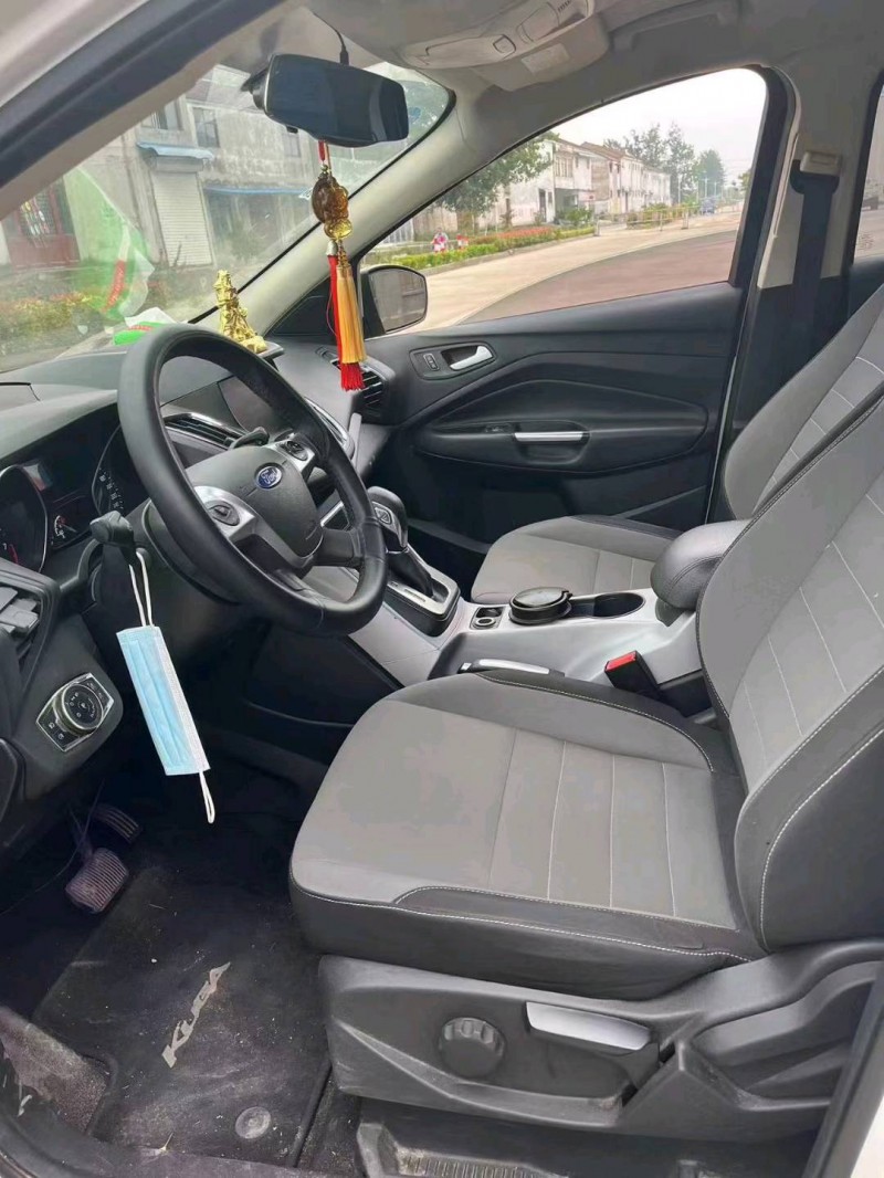 徐州16年福特翼虎6