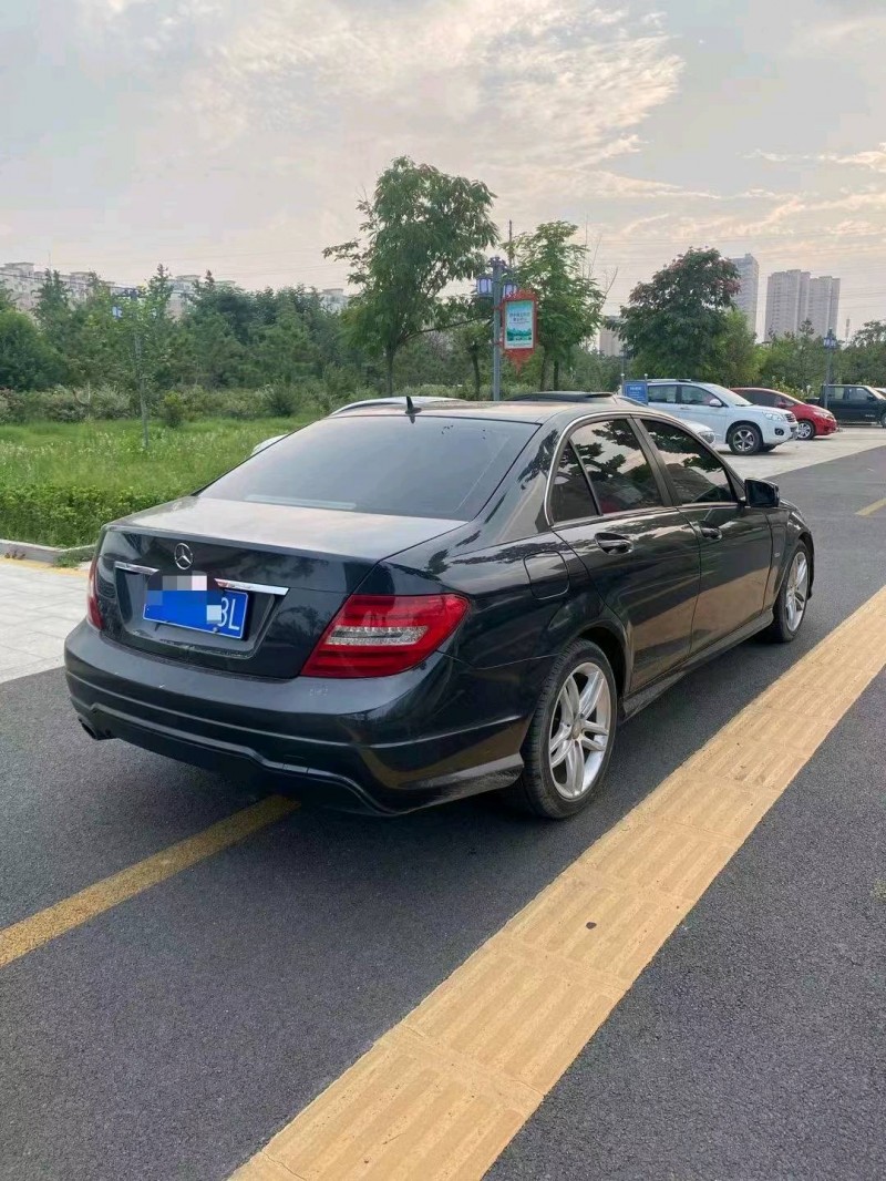 枣庄14年奔驰C9