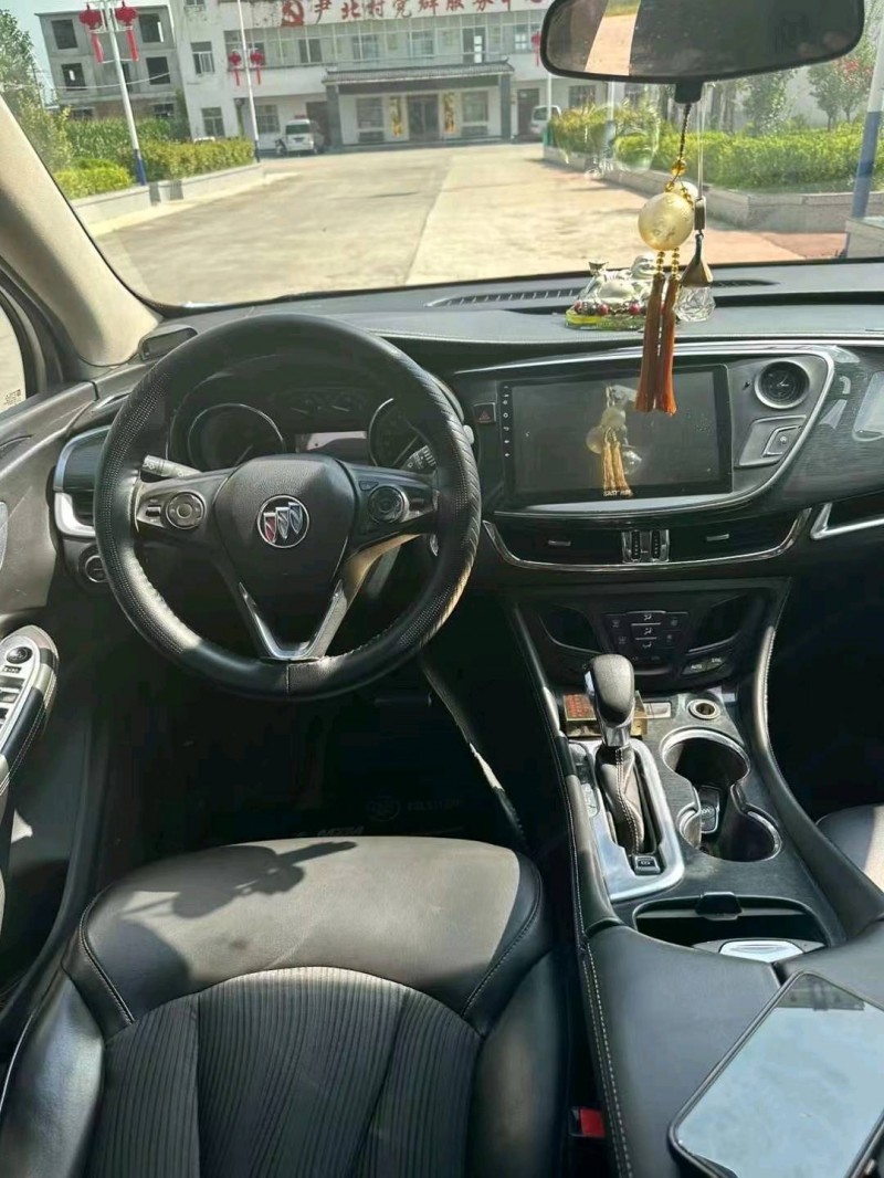 苏州15年别克昂科威6