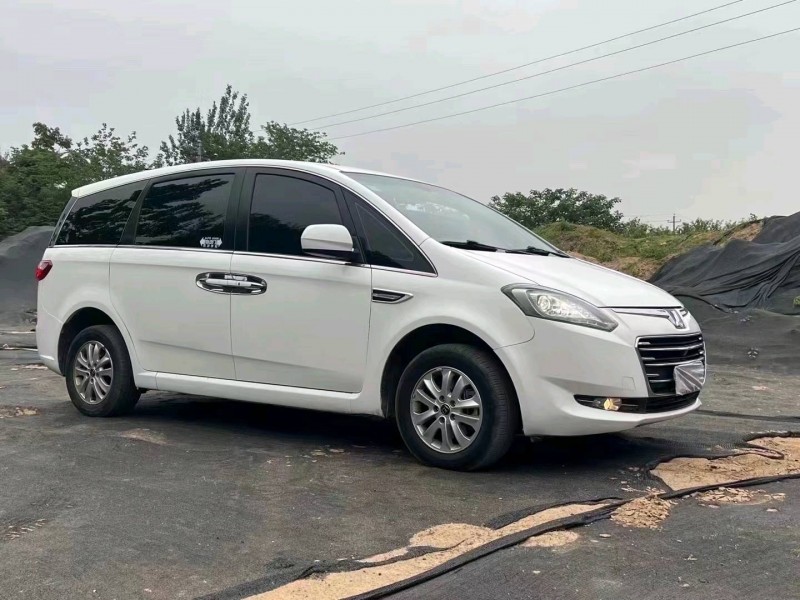 邢台19年纳智捷大7 MPV3