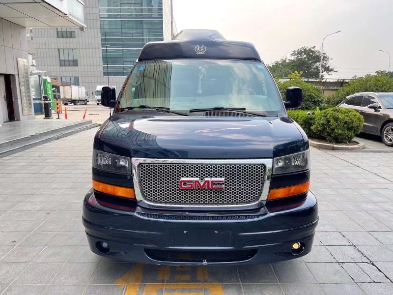 济宁11年GMC商务之星1