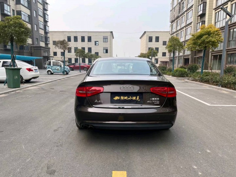 徐州14年奥迪A4L9