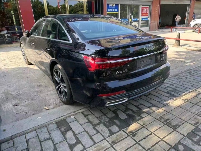 石家庄21年奥迪A6L8