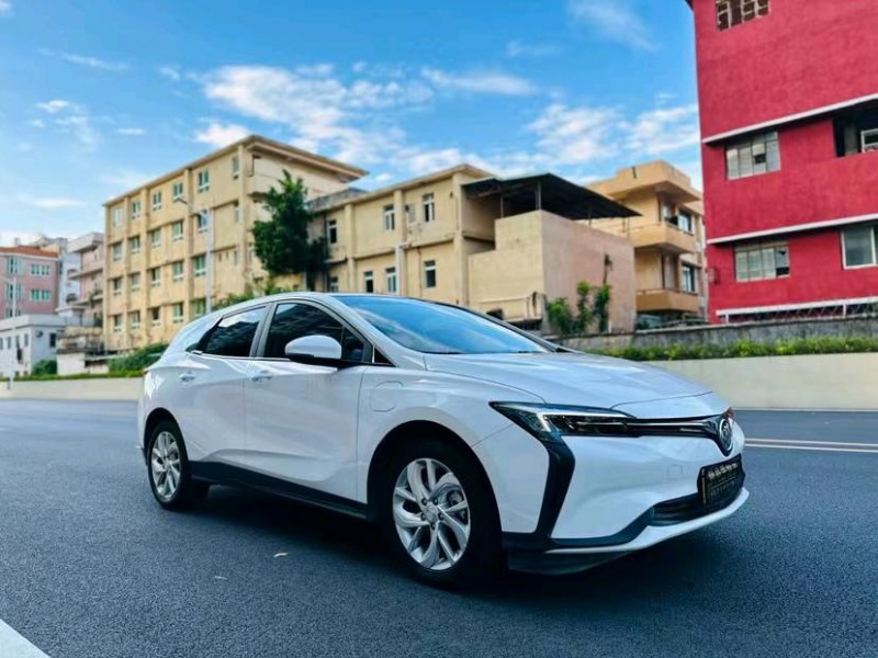 东莞22年别克微蓝3