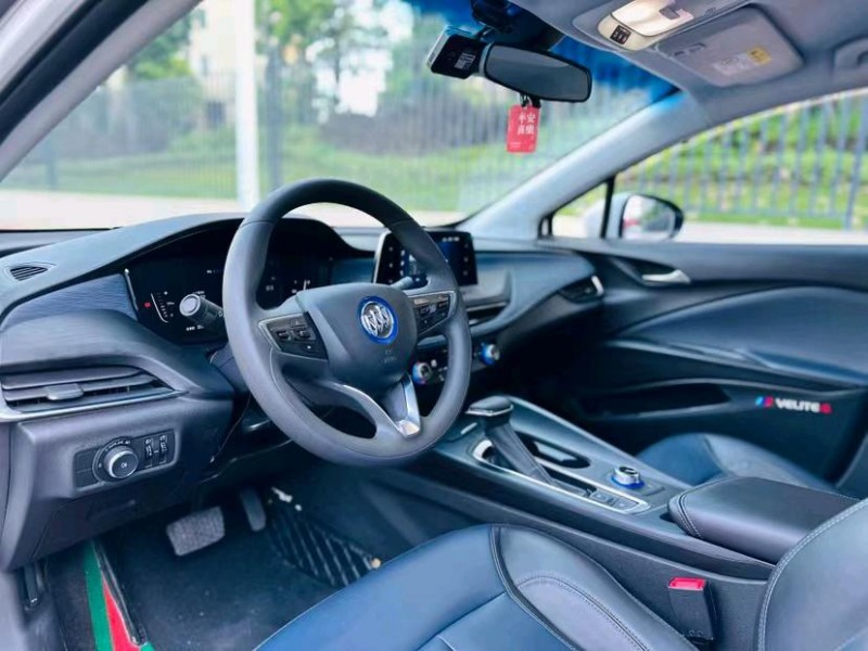 东莞22年别克微蓝5