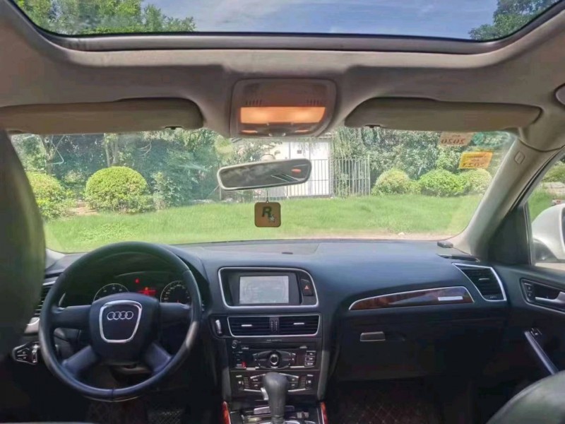 济南10年奥迪Q57