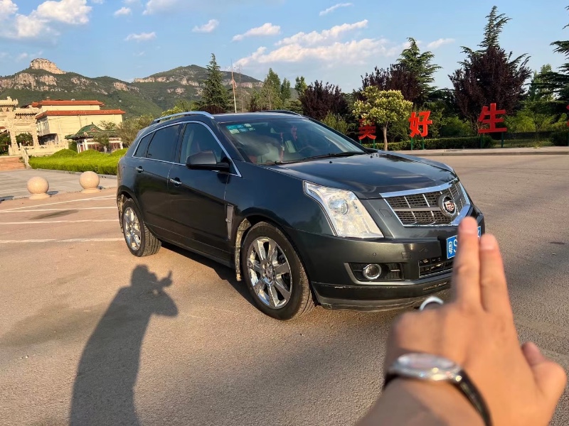 济南11年凯迪拉克SRX4