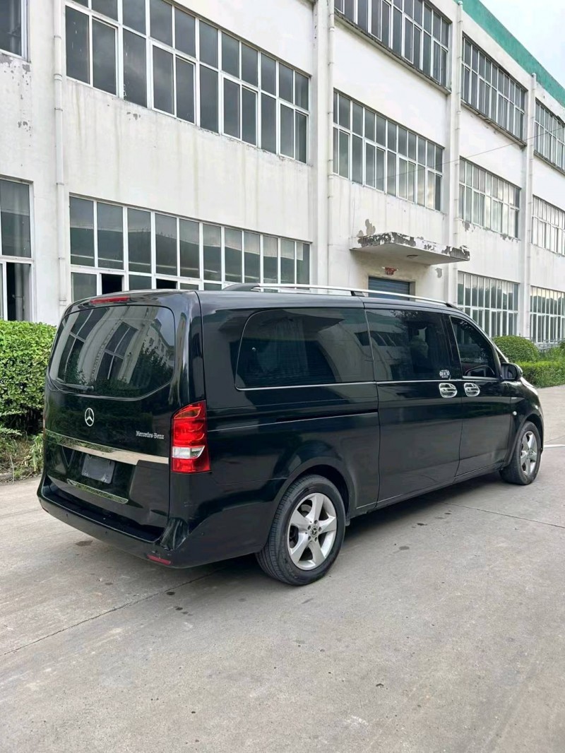 宿迁18年奔驰威霆7