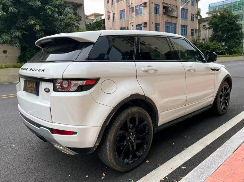 东莞13年路虎极光7