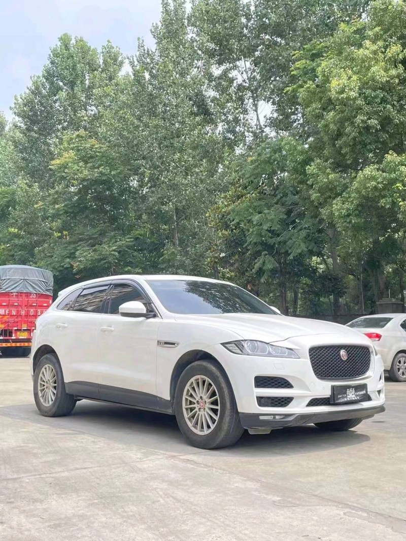 襄陽17年捷豹F-PACE3