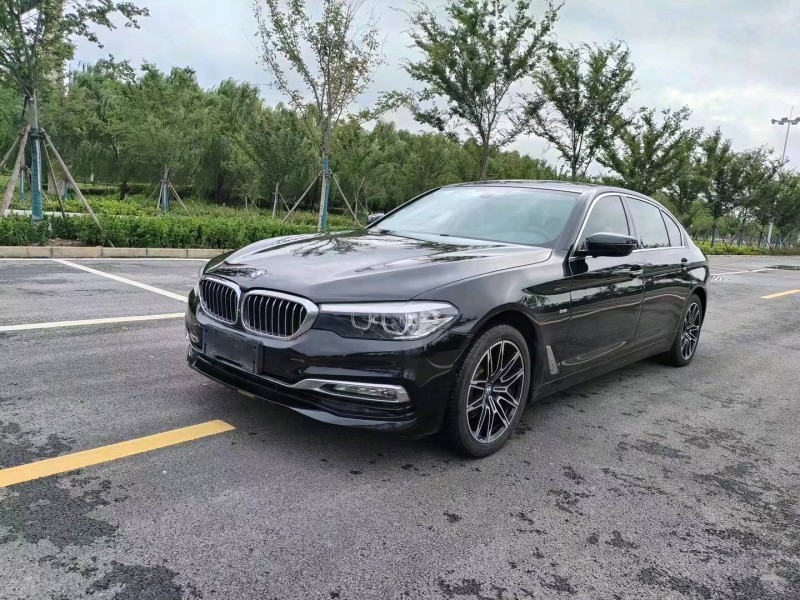 徐州18年宝马5系3