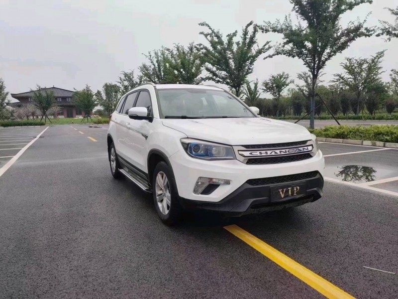 徐州16年長安汽車CS752