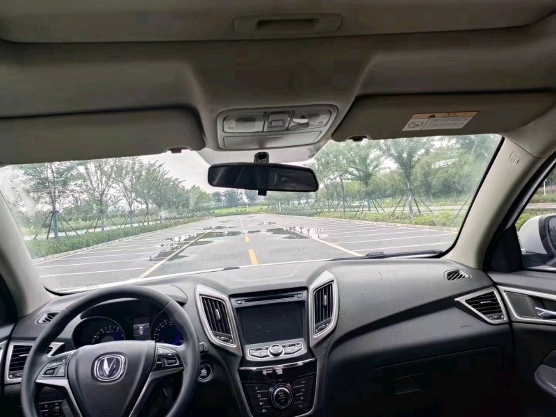 徐州16年長安汽車CS755