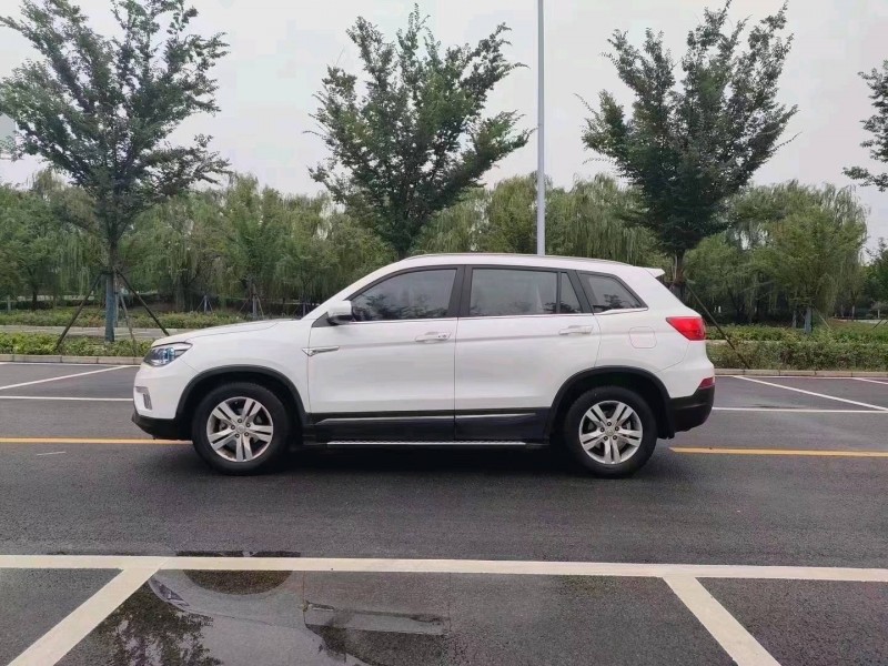 徐州16年長安汽車CS757
