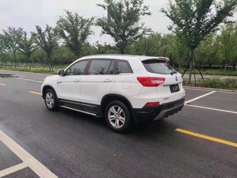 徐州16年長安汽車CS758