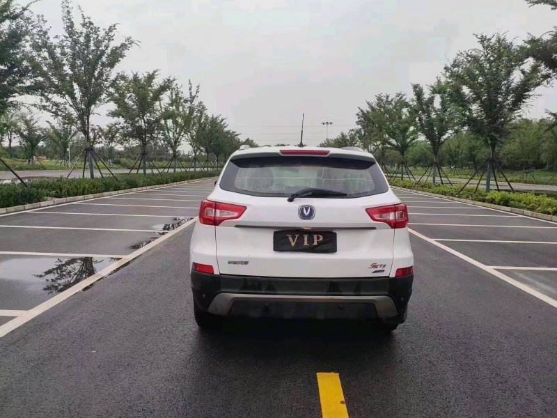 徐州16年長安汽車CS759