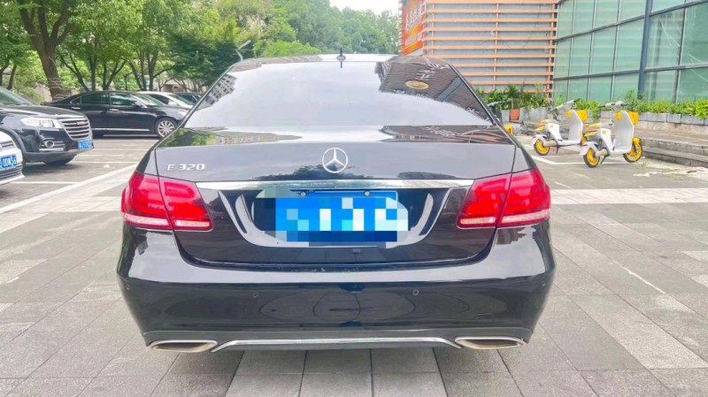 嘉兴16年奔驰E6