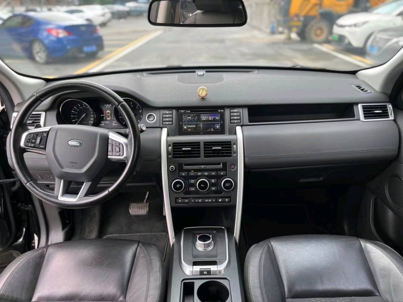 广州16年路虎发现神行9