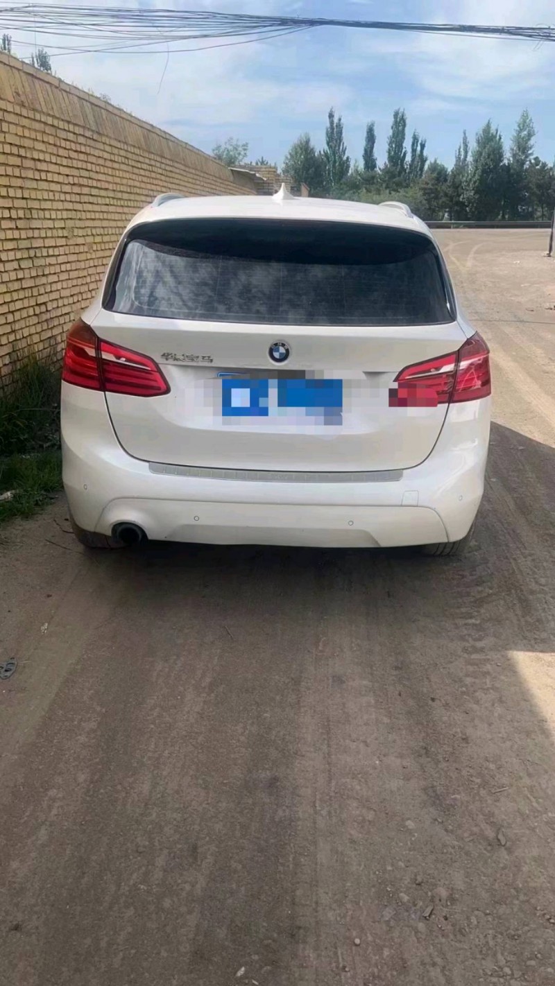 济南18年宝马2系6