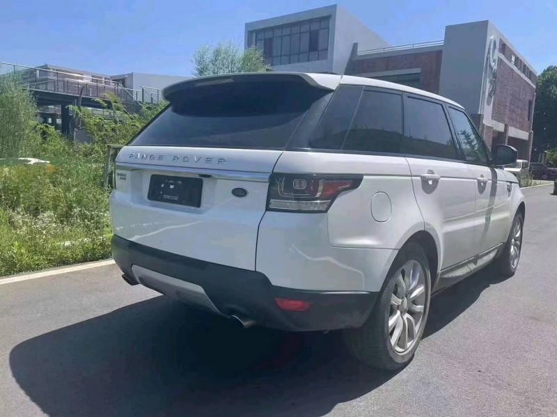 枣庄17年路虎揽胜运动7