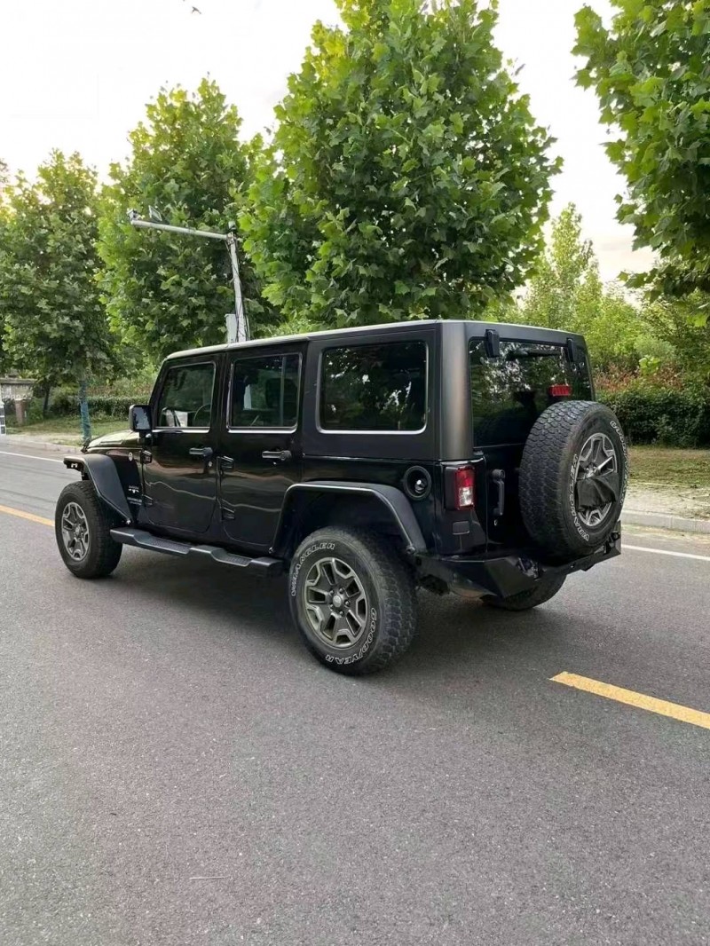 枣庄18年Jeep牧马人4