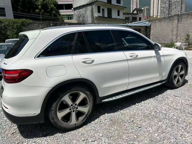 重庆17年奔驰GLC6
