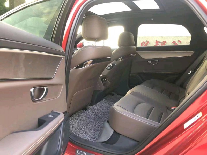 珠海22年比亚迪汉DM4