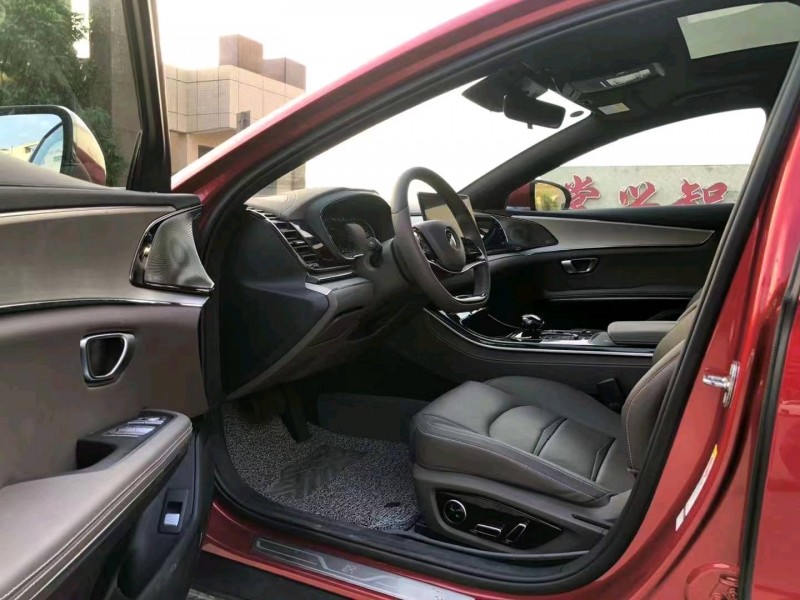 珠海22年比亚迪汉DM7